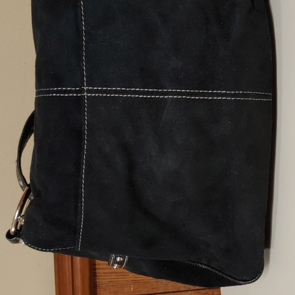 Kathy Van Zeeland Studded Shoulder Bag - Picture 7 of 17